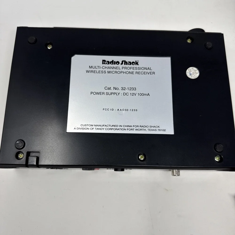 Radio Shack Multi Channel Professional Wireless Microphone Receiver Parts Only
